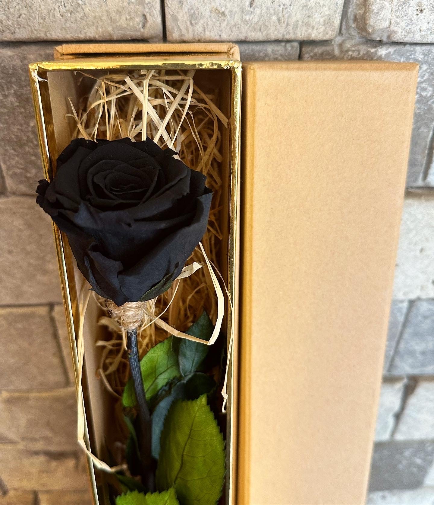 Single Premium Infinite Rose Gift Box ‘Black Pearl’