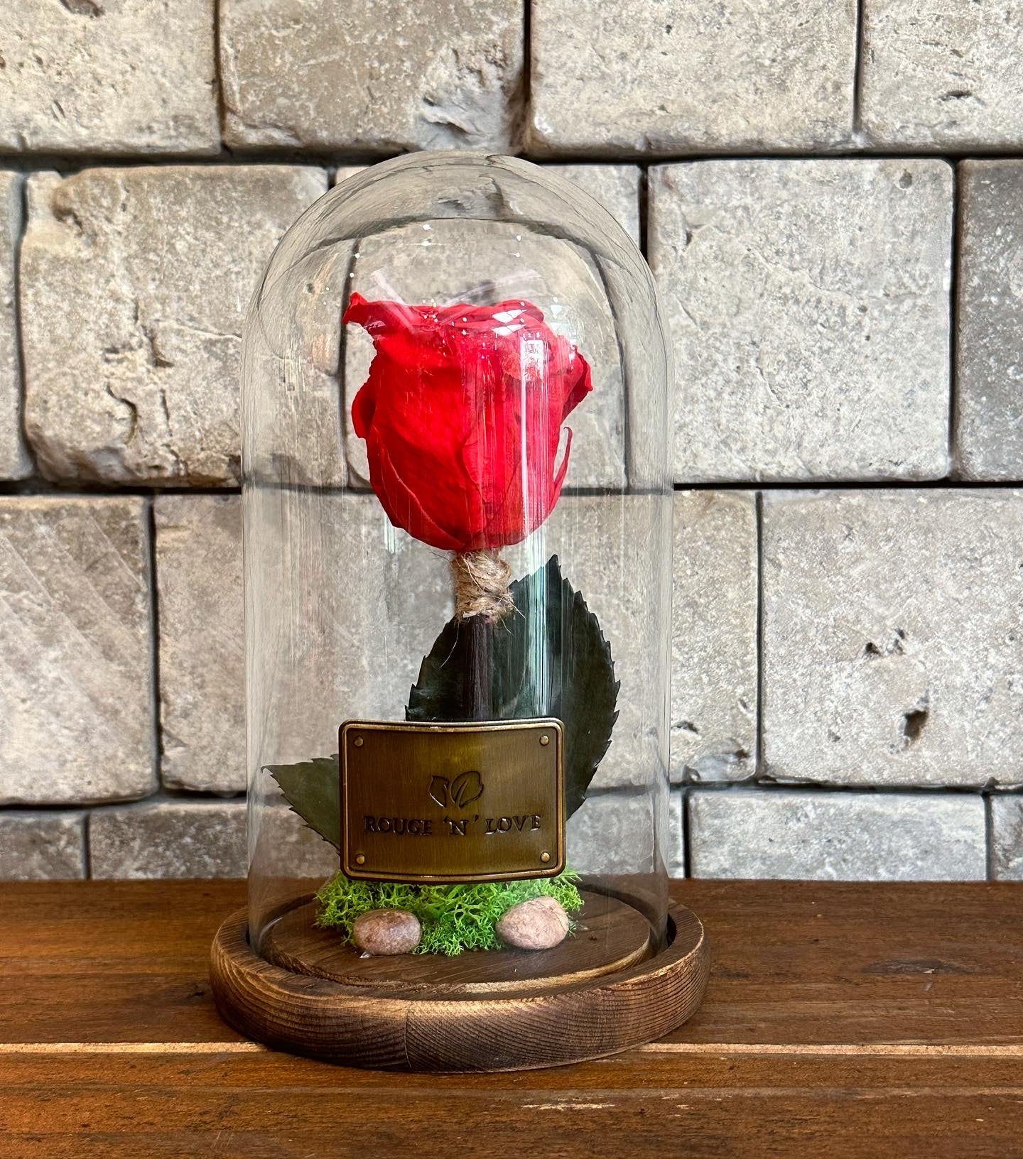 Cherry Red Infinite Rose *SM Vase*