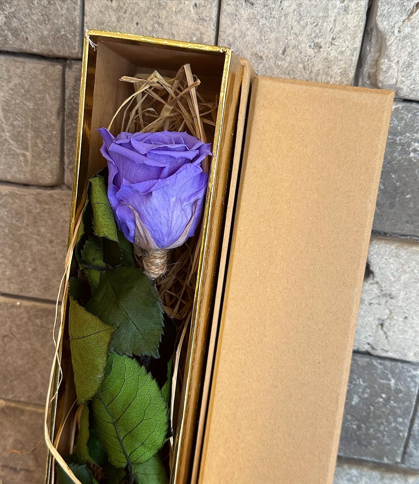 Single Premium Infinite Rose Gift Box ‘Blueberry’