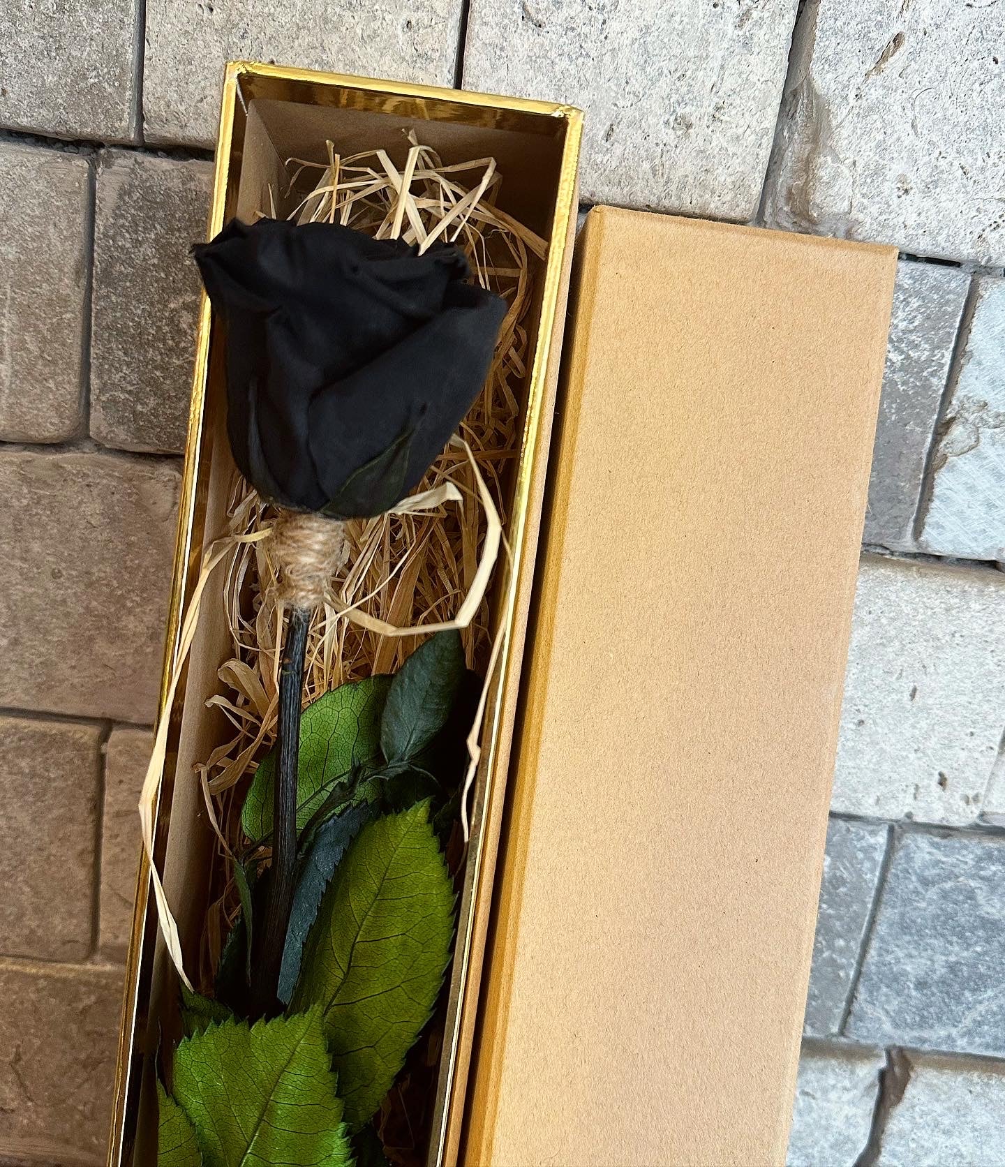 Single Premium Infinite Rose Gift Box ‘Black Pearl’