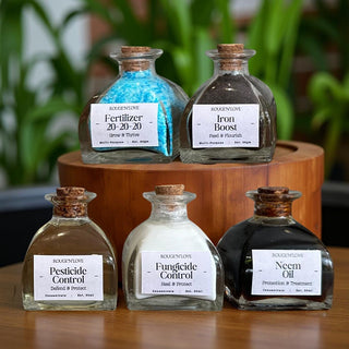 GrowCare Mini Jars Kit for plant care.
